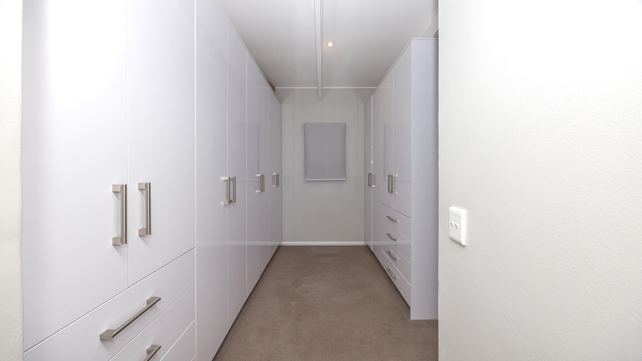 4 Bedroom Property for Sale in Parklands North Western Cape